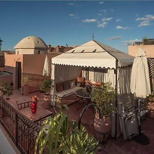 4* Couette-café Dar Attika