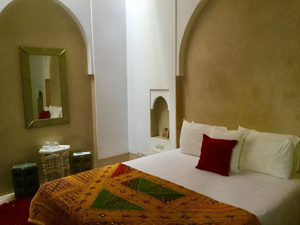 Riad Hôtel Dar Binebine à Marrakesh